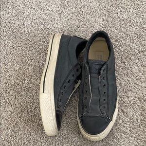 Converse slip ons